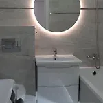 Апартаменти сдам 1 комн.кв. в жк море на ул. львовской *