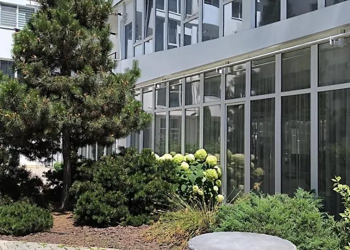 сдам 1 комн.кв. в жк море на ул. львовской *